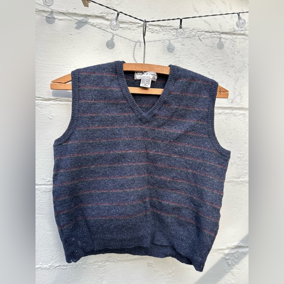 Wool Vest - Picture 4 of 6